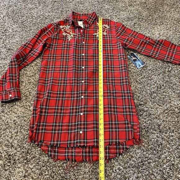 Kendall + Kylie Shirt Dress Small Red Plaid Embroidered Raw Hem Button Front - Picture 8 of 13